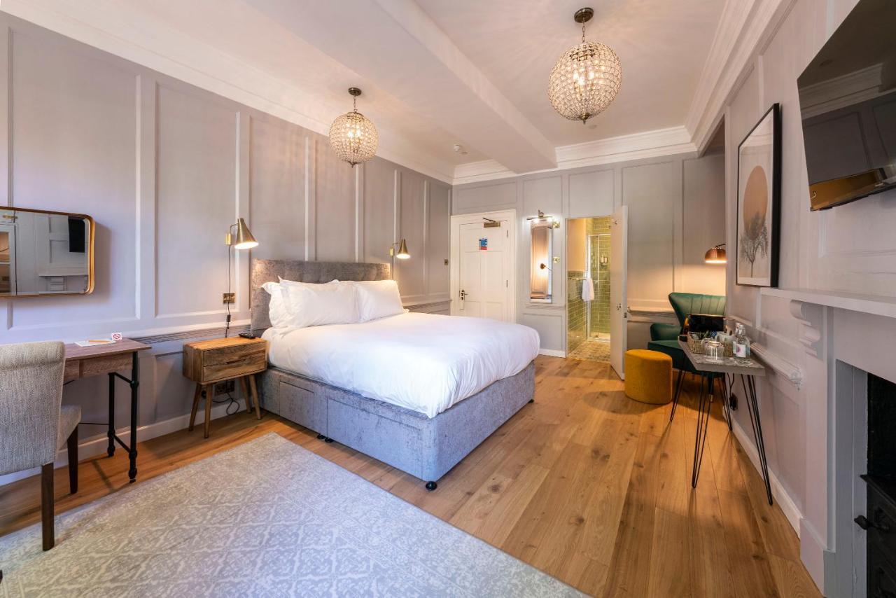 Hotel Eight Bath Exterior foto