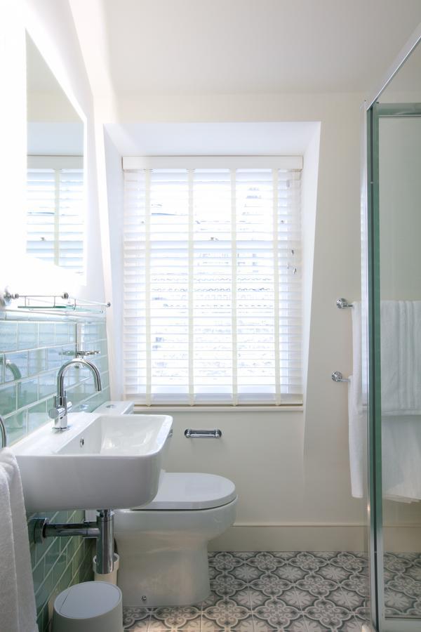 Hotel Eight Bath Exterior foto